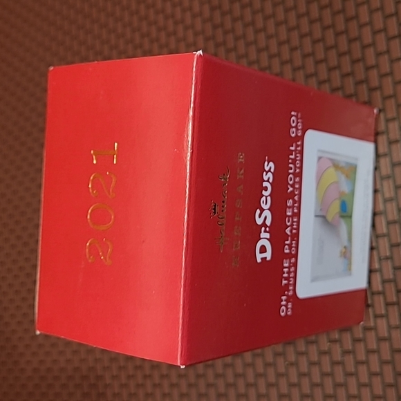 Hallmark 2021 Dr. Seuss Oh, The Places You'll Go Christmas Ornament - Picture 2 of 5